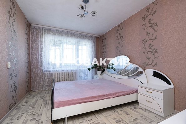 
   Продам 3-комнатную, 68.3 м², Троллейная ул, 71

. Фото 1.