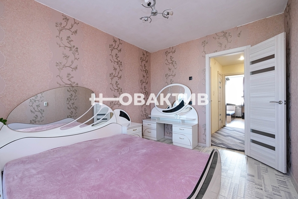 
   Продам 3-комнатную, 68.3 м², Троллейная ул, 71

. Фото 3.