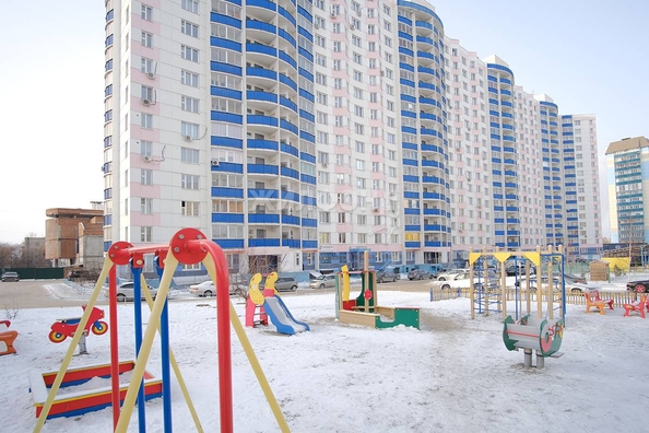 
   Продам 1-комнатную, 36.9 м², Горский мкр, 84

. Фото 2.