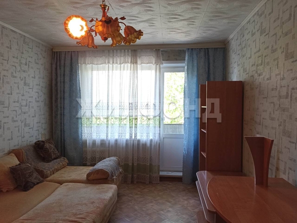 
   Продам 3-комнатную, 59.8 м², Гусинобродское ш, 11

. Фото 2.