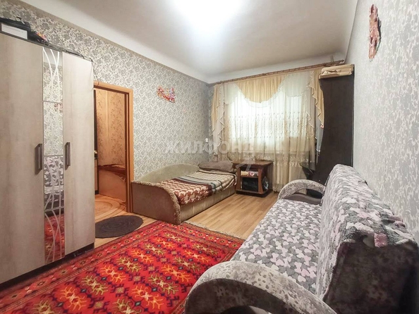 
   Продам 2-комнатную, 39.6 м², Падунская ул, 10

. Фото 1.