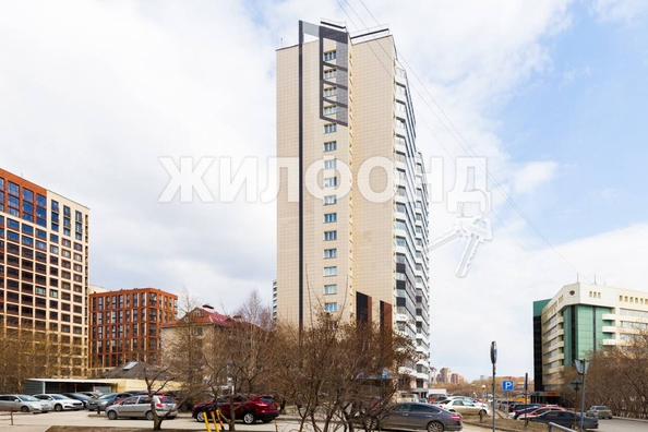 
   Продам 3-комнатную, 103.8 м², Орджоникидзе ул, 47

. Фото 19.