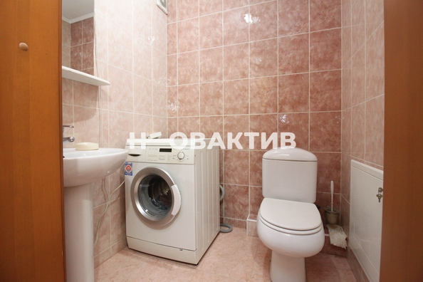 
   Продам 3-комнатную, 85.1 м², Семьи Шамшиных ул, 4

. Фото 11.