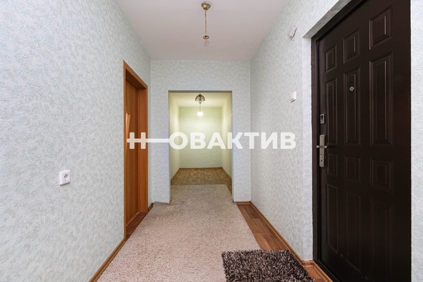 
   Продам 2-комнатную, 75.9 м², В. Высоцкого ул, 54

. Фото 14.