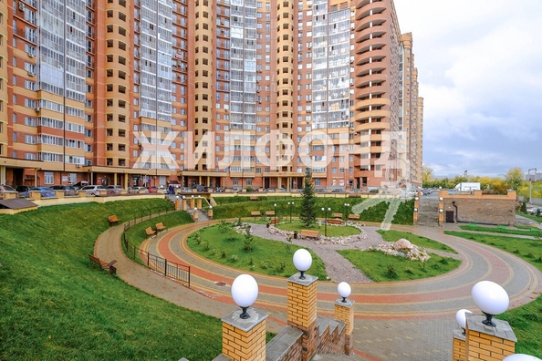 
   Продам 3-комнатную, 81.2 м², Стартовая ул, 1

. Фото 52.