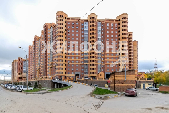 
   Продам 3-комнатную, 81.2 м², Стартовая ул, 1

. Фото 54.