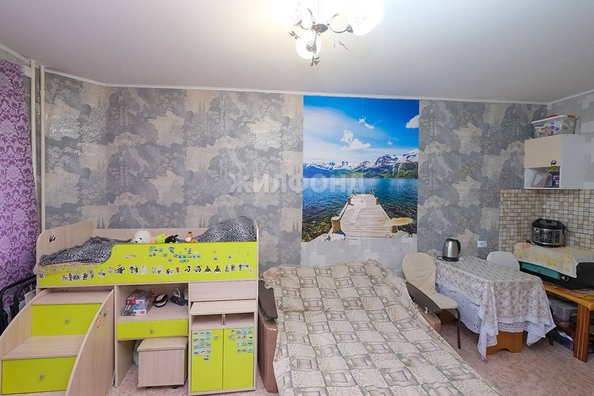 
   Продам студию, 27 м², Петухова ул, 166

. Фото 2.