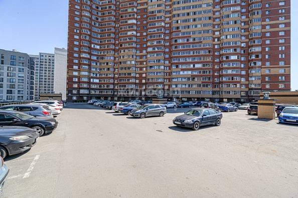 
   Продам 1-комнатную, 36.8 м², Немировича-Данченко ул, 144/1

. Фото 3.