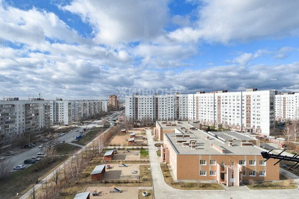 
   Продам 2-комнатную, 53.4 м², Земнухова ул, 12

. Фото 22.