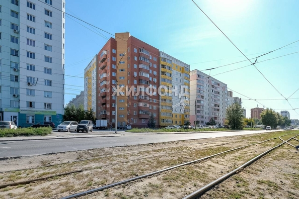 
   Продам 3-комнатную, 66.1 м², Троллейная ул, 3

. Фото 7.