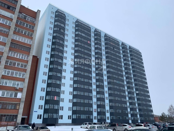 
   Продам 1-комнатную, 39.4 м², Волховская ул, 31

. Фото 18.