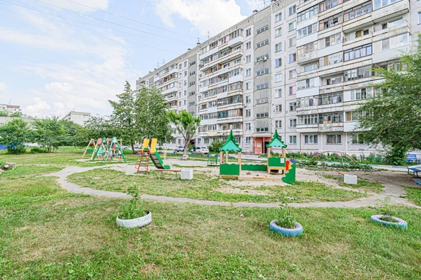 
   Продам 1-комнатную, 29.6 м², Связистов ул, 139

. Фото 13.