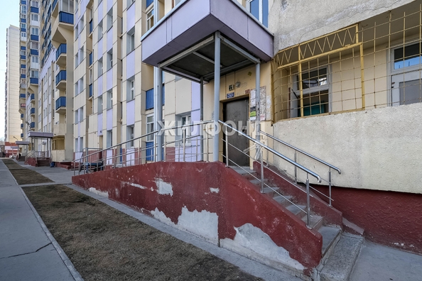 
   Продам 1-комнатную, 29 м², Одоевского ул, 1/7

. Фото 2.