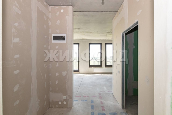 
   Продам 3-комнатную, 166 м², 3-й микрорайон, 1

. Фото 17.