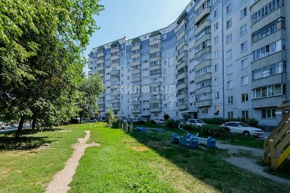 
   Продам 3-комнатную, 61.3 м², Лазурная ул, 14

. Фото 7.