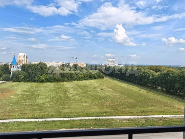 
  Продается 3-комн. квартира, 79 м², 3-й микрорайон, д. 1
. Фото 3.