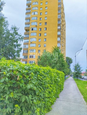 
   Продам 2-комнатную, 66.4 м², Панфиловцев ул, 5

. Фото 2.