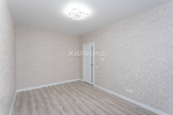 
   Продам 1-комнатную, 32.7 м², Василия Клевцова ул, 3

. Фото 11.