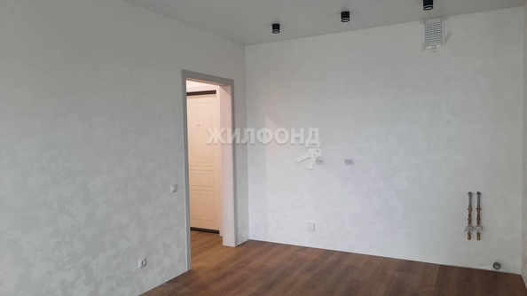 
   Продам студию, 24.9 м², Сибиряков-Гвардейцев ул, 53/10

. Фото 1.