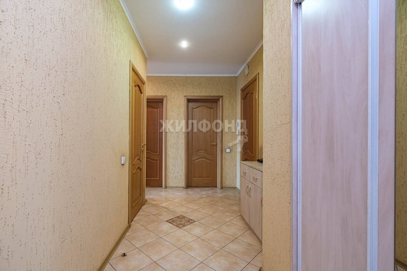 
   Продам 2-комнатную, 71.2 м², Нарымская ул, 20

. Фото 10.