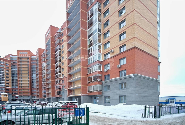 
   Продам 2-комнатную, 65.55 м², Есенина ул, 67

. Фото 6.