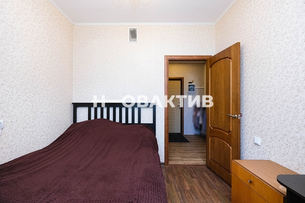 
   Продам 1-комнатную, 36 м², Ясный Берег ул, 6

. Фото 9.