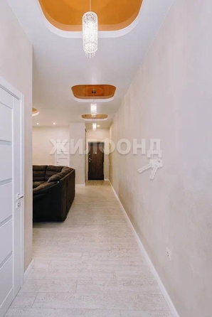 
   Продам 3-комнатную, 80.1 м², 7-й микрорайон, 18

. Фото 14.