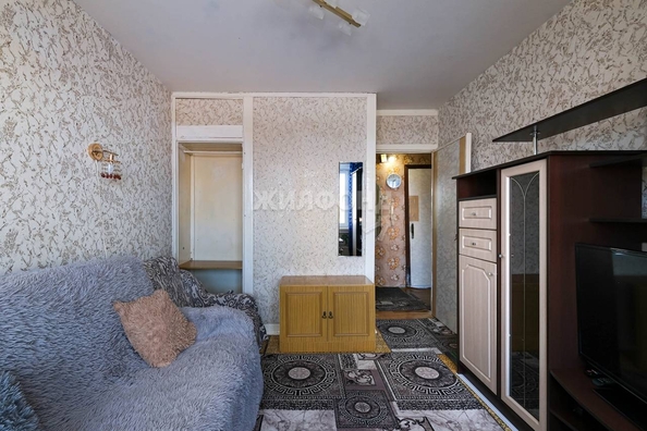 
   Продам 3-комнатную, 61.4 м², Кропоткина ул, 127

. Фото 3.