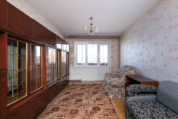 
   Продам 3-комнатную, 61.4 м², Кропоткина ул, 127

. Фото 5.