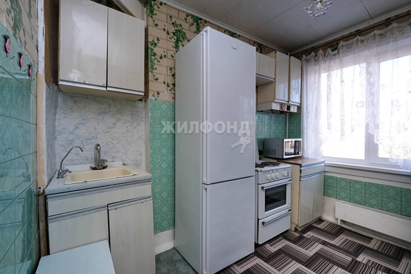 
   Продам 3-комнатную, 61.4 м², Кропоткина ул, 127

. Фото 13.