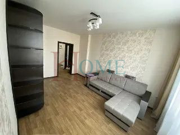 
  Сдам посуточно в аренду 1-комнатную квартиру, 39.7 м², Новосибирск

. Фото 6.