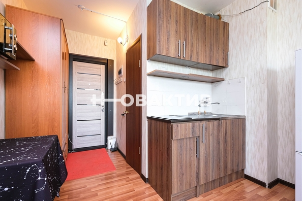 
   Продам студию, 18.1 м², Титова ул, 276

. Фото 6.