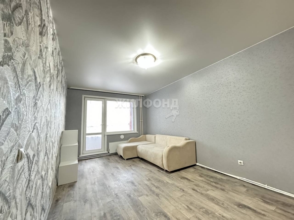 
   Продам 2-комнатную, 41.2 м², Герцена ул, 11/2

. Фото 1.