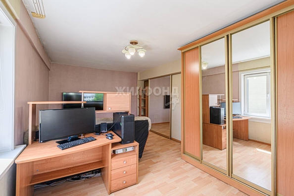 
   Продам 2-комнатную, 41.6 м², Ленина ул, 73

. Фото 16.