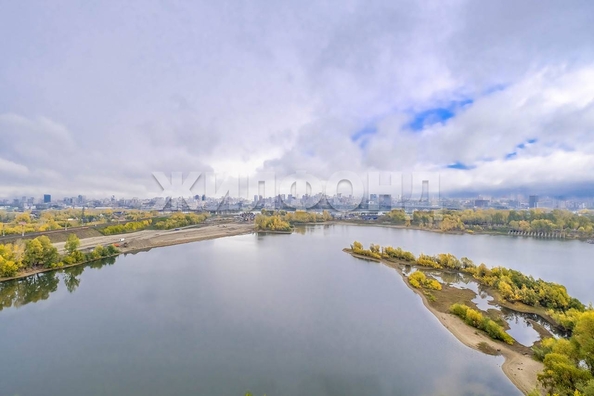 
   Продам 3-комнатную, 90.6 м², Стартовая ул, 1

. Фото 18.