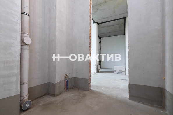 
   Продам 2-комнатную, 70 м², Михаила Перевозчикова ул, 4

. Фото 31.