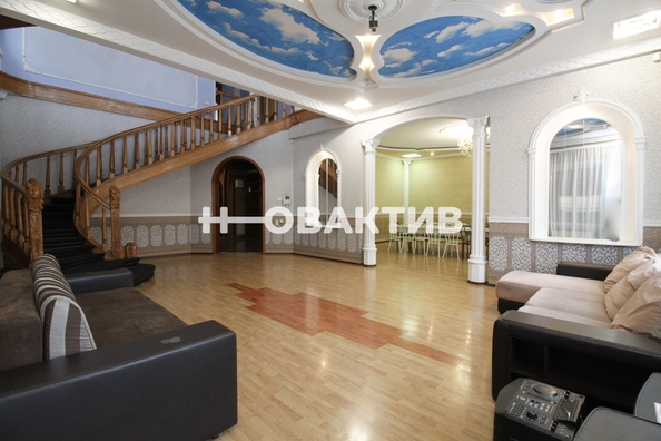 
   Продам дом, 353 м², Новосибирск

. Фото 14.