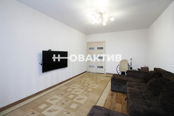 
   Продам 3-комнатную, 76.3 м², Олеко Дундича ул, 15

. Фото 5.