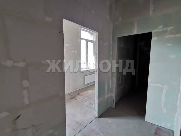 
   Продам студию, 29 м², Лескова ул, 33

. Фото 2.