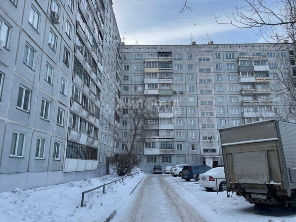 
   Продам 2-комнатную, 43.6 м², Дуси Ковальчук ул, 65

. Фото 2.