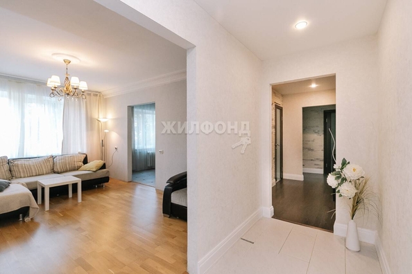 
   Продам 5-комнатную, 104.5 м², Краснообск, 3

. Фото 15.