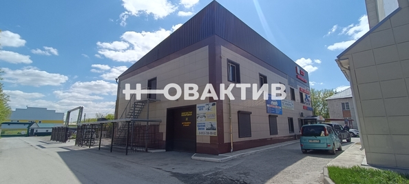 
   Продам помещение свободного назначения, 571 м², Юбилейный пр-кт, 6А

. Фото 6.