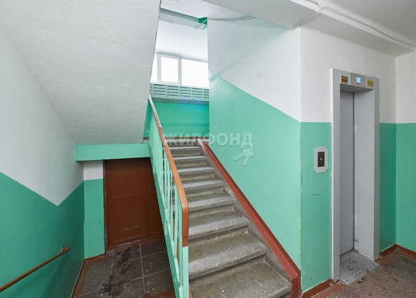 
   Продам 3-комнатную, 63 м², Красных Зорь ул, 3

. Фото 20.