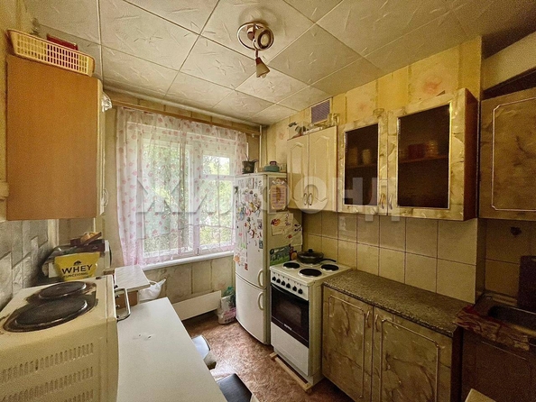 
   Продам 4-комнатную, 69.9 м², Невельского ул, 85

. Фото 6.
