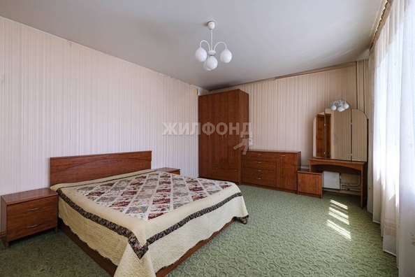 
   Продам дом, 213.7 м², Бердск

. Фото 12.