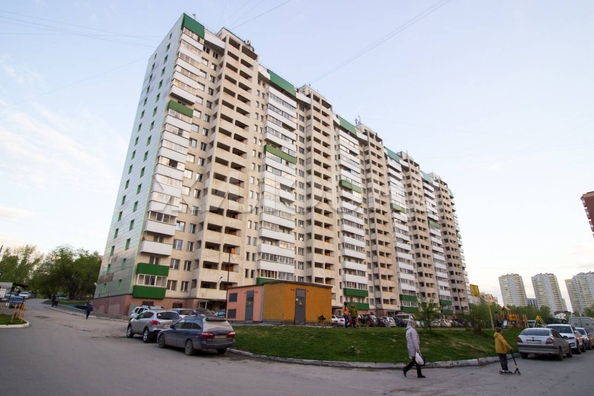 
  Продается комната, 13.8 м², Выборная ул, д. 99/4
. Фото 2.
