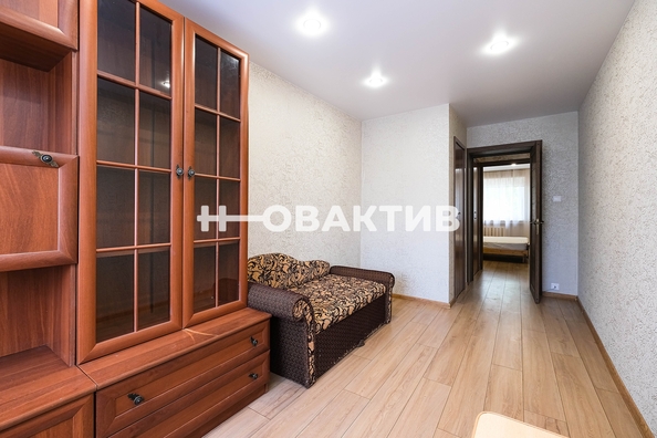 
   Продам 3-комнатную, 57.7 м², Блюхера ул, 37

. Фото 15.