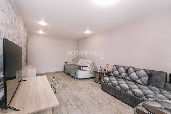 
   Продам 1-комнатную, 35.1 м², Добролюбова ул, 154/1

. Фото 10.