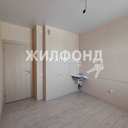 
   Продам 2-комнатную, 50.8 м², Закаменский мкр, 12

. Фото 3.