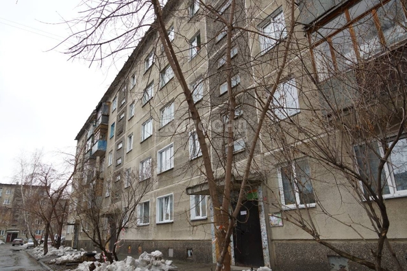 
   Продам 1-комнатную, 29.1 м², Комсомольская ул, 7

. Фото 2.